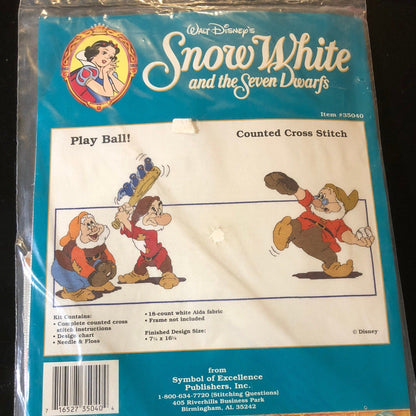 Disney&#39;s, Snow White and the Seven Dwarfs, Play Ball, Counted Cross Stitch Kit Complete with 18 count White Aida, Floss*