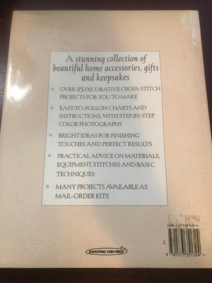 The Cross Stitch Collection, Over 25 Easy to Make Projects, Vintage 1995, Hard Cover Book