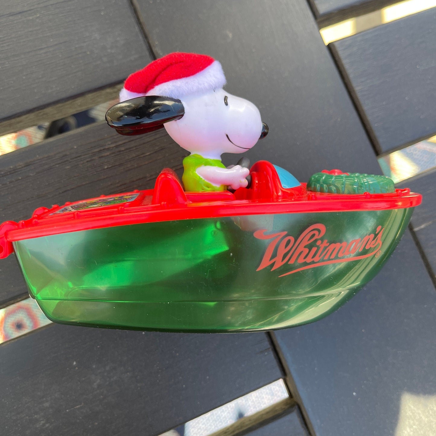 Snoopy In A Speed Boat Whitmans Sampler Candy Box Christmas Collectible Gift Box