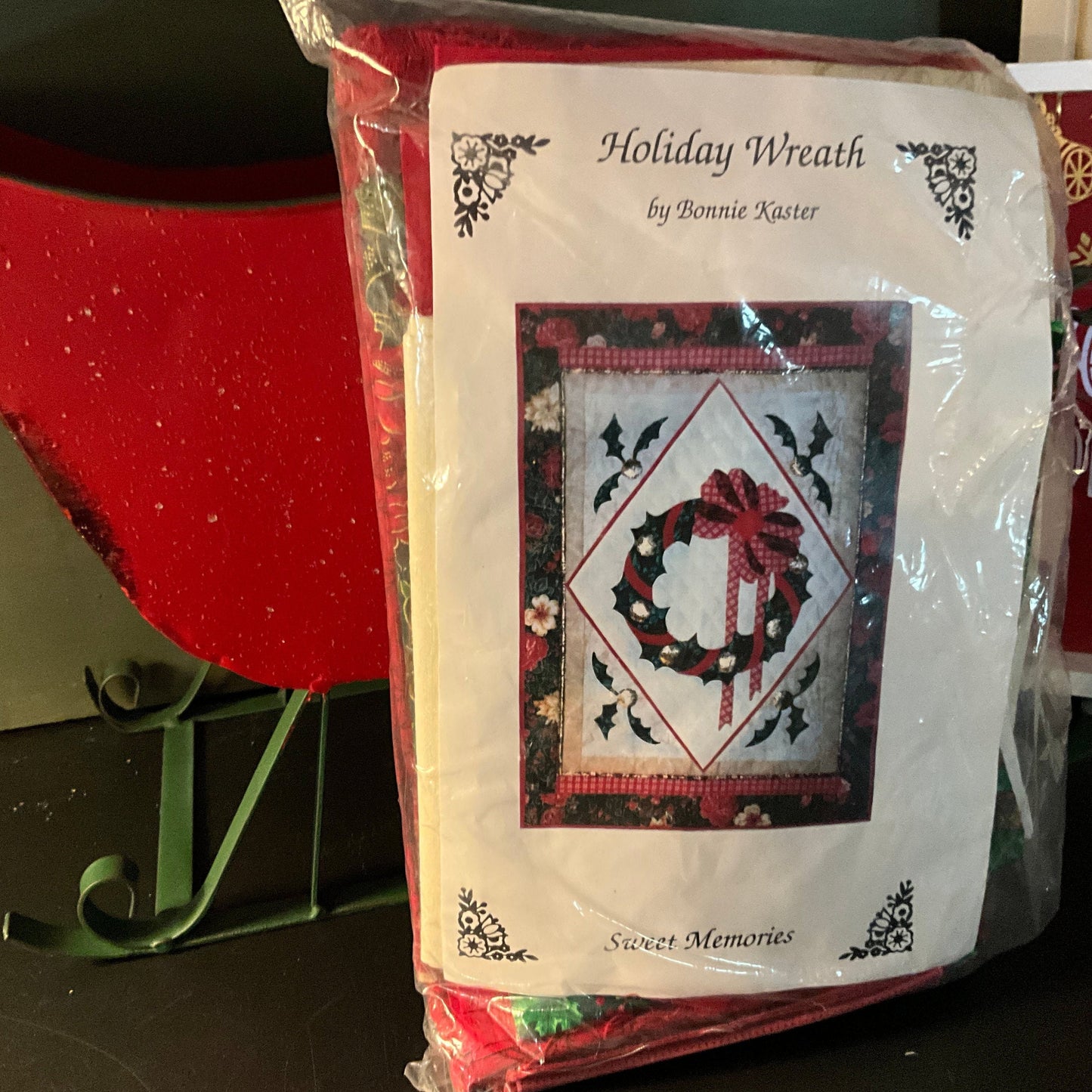 Sweet Memories Holiday Wreath by Bonnie Kaster quilt kit with fabric