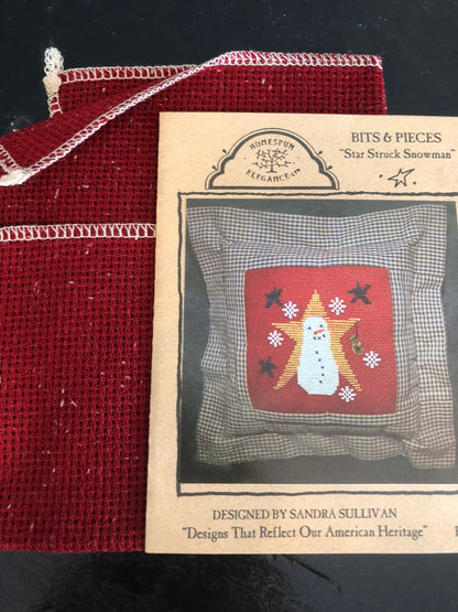 Homespun Elegance, Bits & Pieces, Star Struck Snowman, 10 Count Chili Pepper Heatherfield fabric included