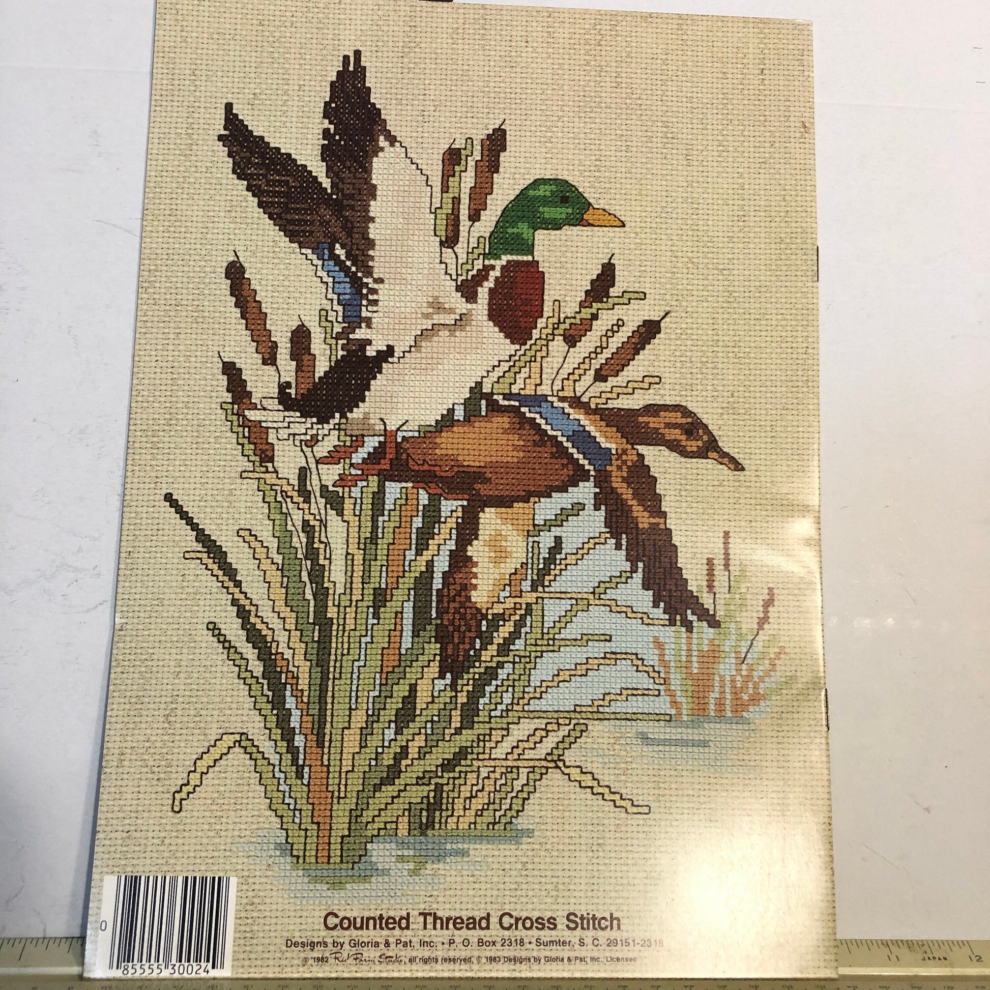 Gloria & Pat, Red Farm Studios, It&#39;s Duck Season, Vintage 1982, Counted Cross Stitch Chart