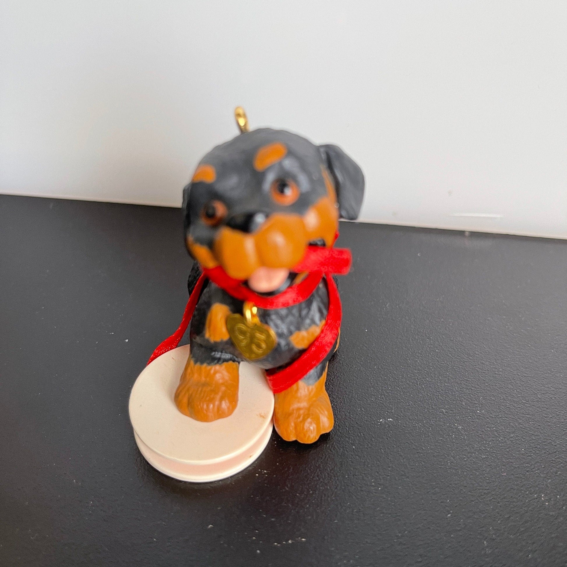 Hallmark choice of Keepsake Ornaments see pictures and variations*