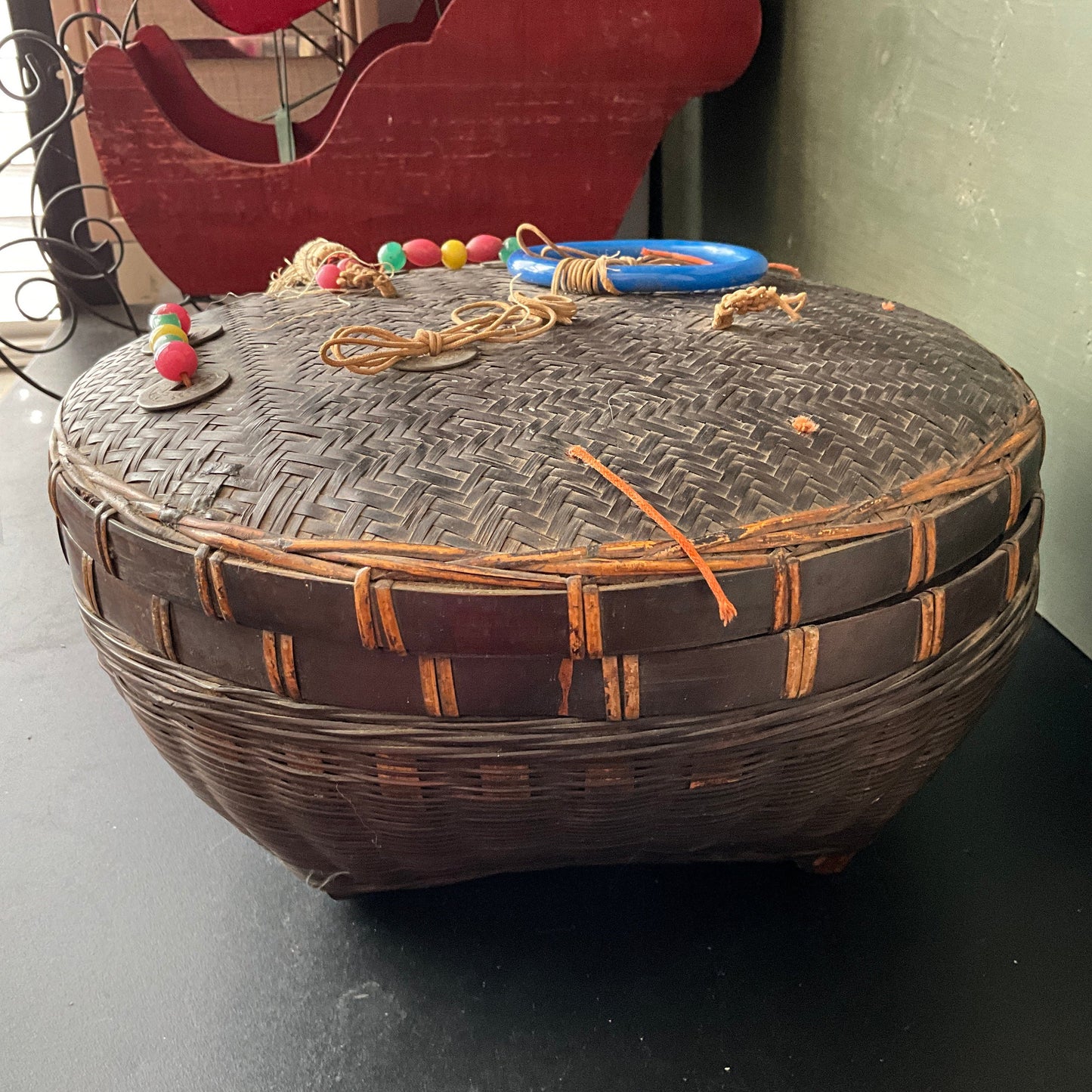 Wonderful wicker large Asian beaded vintage sewing basket needlecraft storage collectible