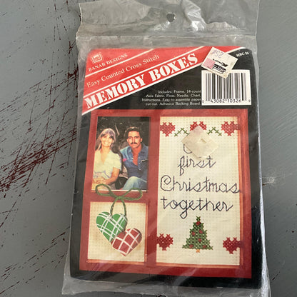 Banar Designs set of 2 Christmas cross stitch picture kits with red plastic frames