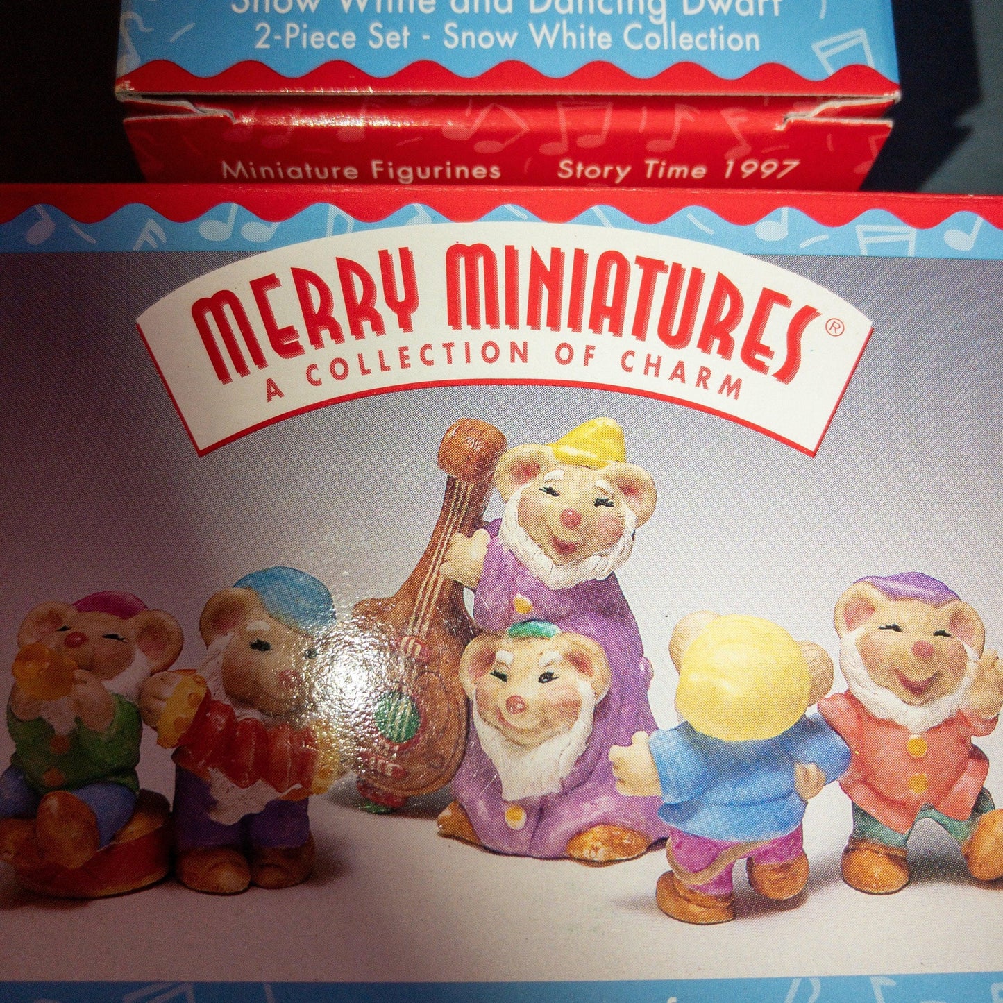 Hallmark, Snow White and Dancing Dwarf 2 piece set, & Six Merry Dwarfs 3 piece set*,