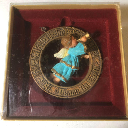 Hallmark, Angel, Nostalgia, Vintage 1977, Tree Trimmer Collection Ornament, QX1822