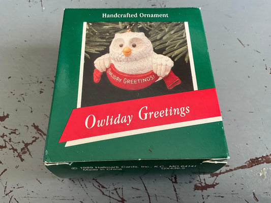 Hallmark Owliday Greetings 1989 Keepsake Ornament QX436-5