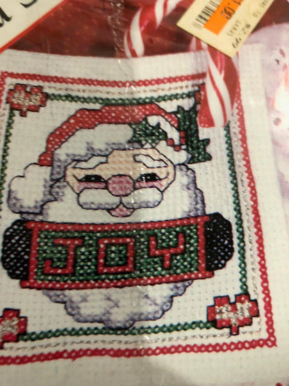 Santa Sacks, The New Berlin Co., Counted Cross Stitch Kit