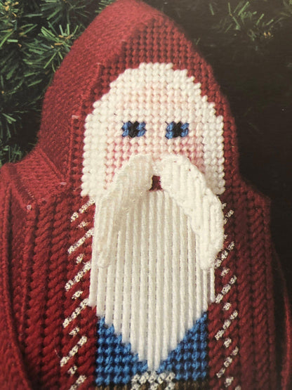 Leisure Arts Santa Clause in Plastic Canvas Vintage 1991 by Carole L Rodgers, 5 Designs, Leaflet 1329