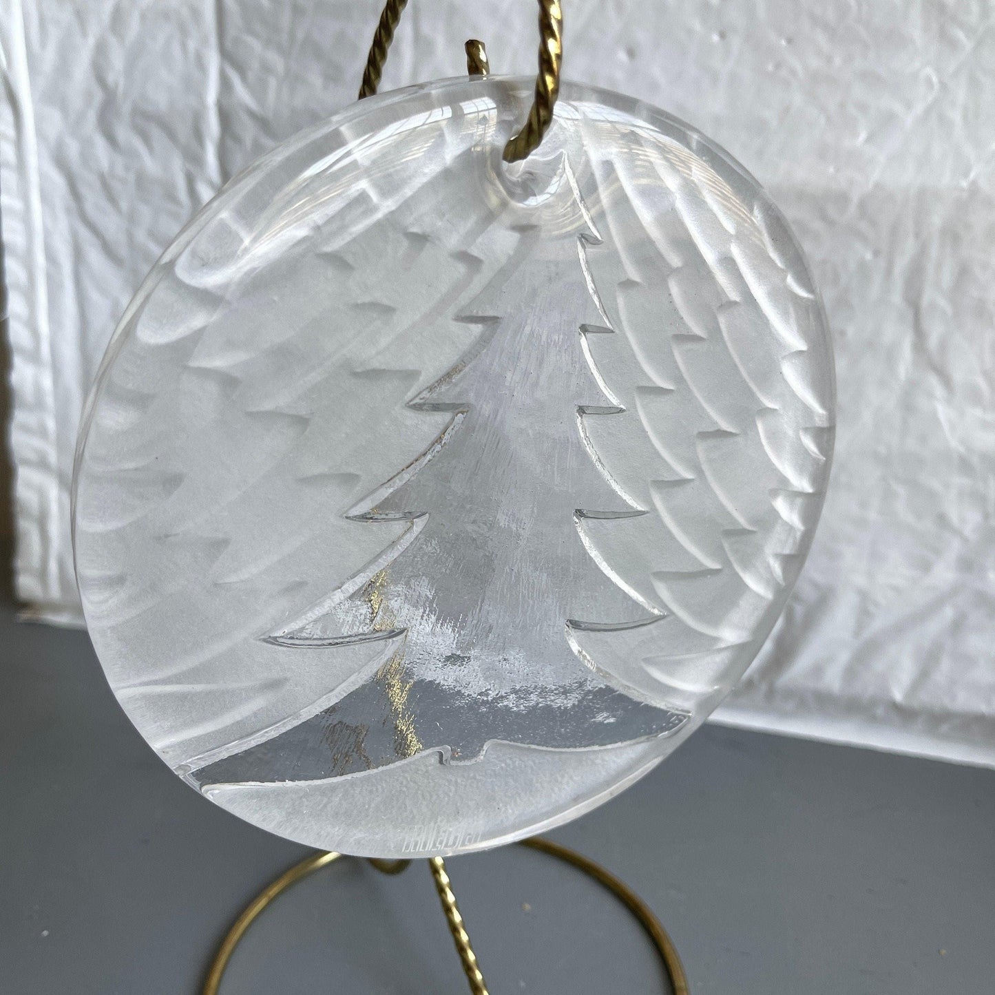 Christmas Tree in Frosted 1/2 Inch Thick 5 Inch Round Clear Glass Vintage Wall Hanging/Ornament