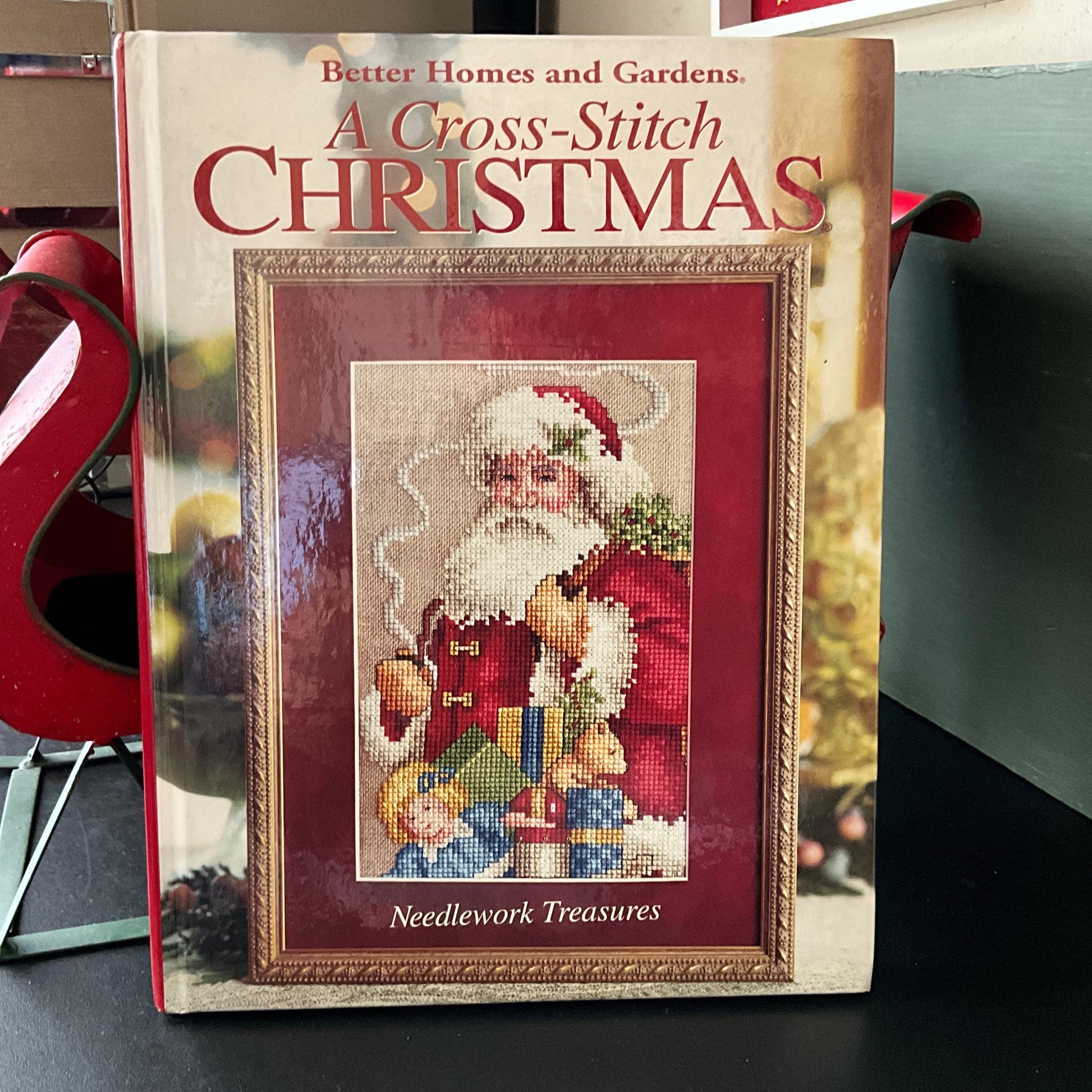 Better Homes and Gardens A Cross Stitch Christmas choice hardcover books see pictures and variations*