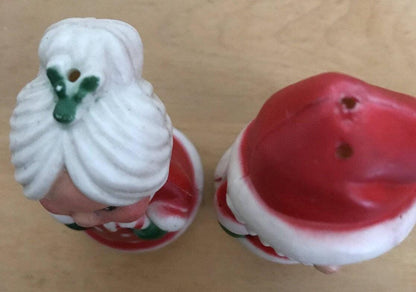 Mr. and Mrs. Claus Vintage plastic salt and pepper shakers Hong Kong