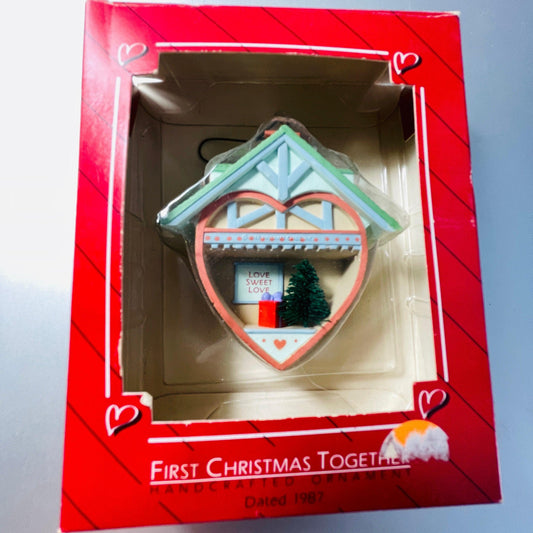 Hallmark, First Christmas Together, Dated 1987, Keepsake Ornament, QX4467