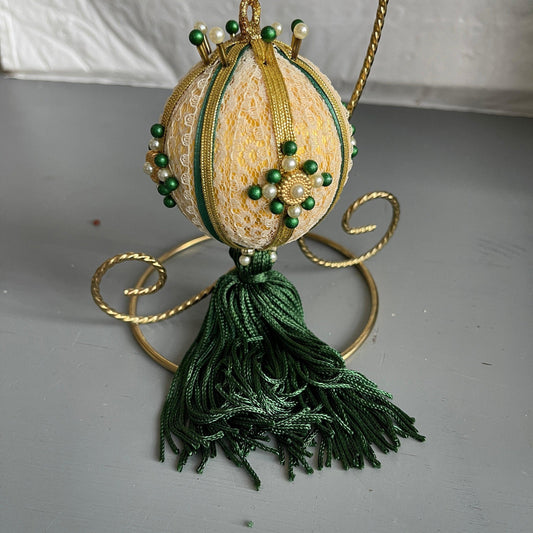 Nice Oriental Style Gold and Green Vintage Ornament*