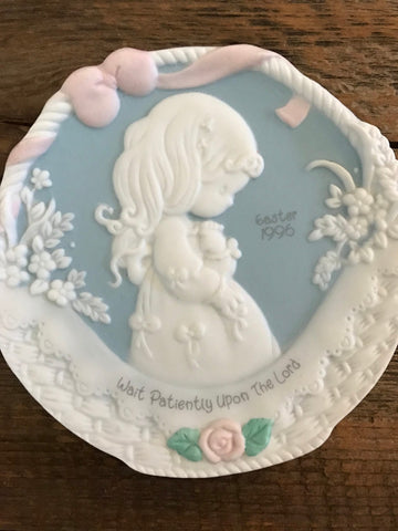Precious Moments Easter, Vintage Collectible 1996 mini plate "Wait Patiently Upon the Lord"