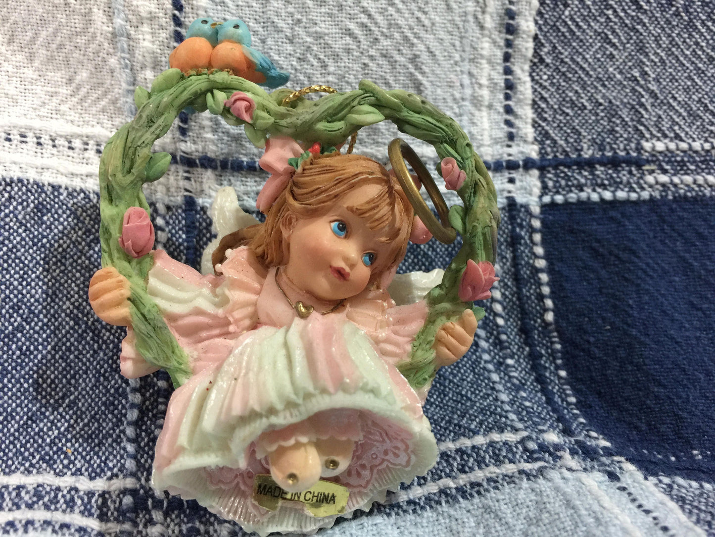 G.G. Santiago Heirloom, Ashton Drake "Wishing you a heart full of love, vintage 1996 ornament*