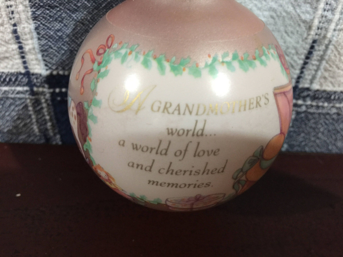 Hallmark Keepsake Ornament Grandmother, glass, dated 1992