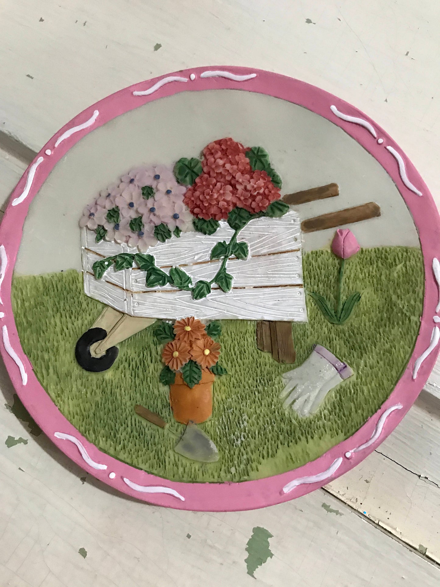 Chadwick Miller mini garden plate, adorable garden scene with wheelbarrow, Vintage 1995 Collectible*