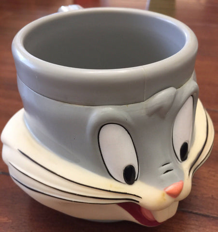Bugs Bunny Mug, Vintage Collectible 1992 by promotional partners