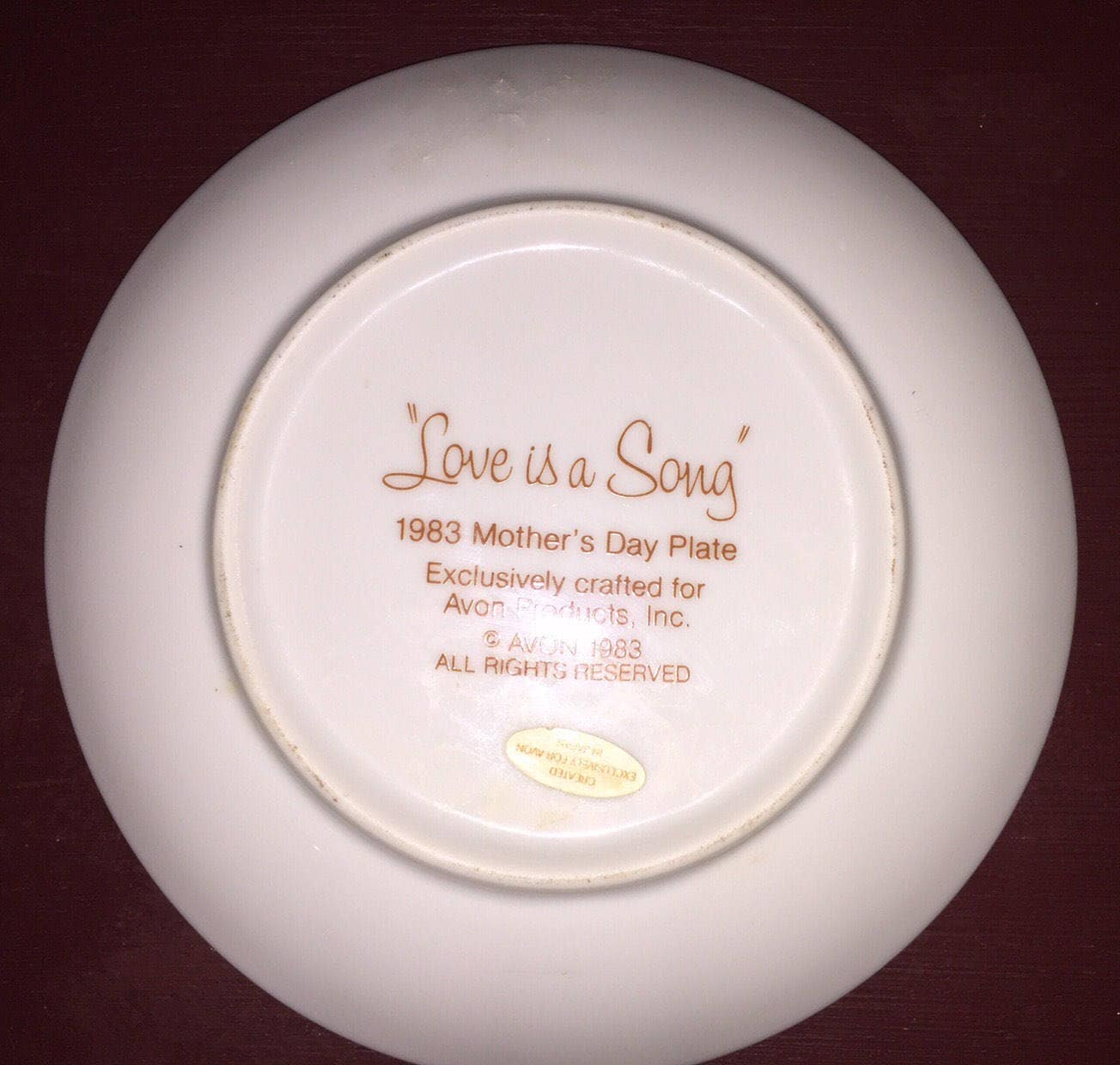 Avon, Love is a song for mother, Mothers Day vintage 1983 plate