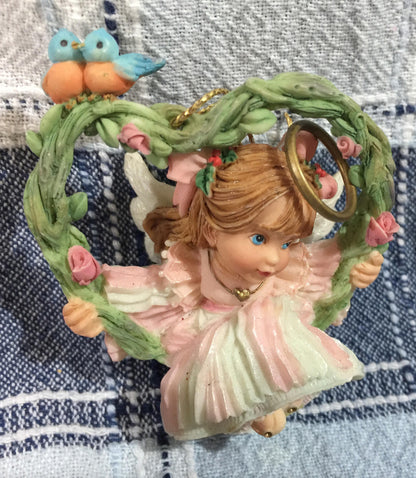 G.G. Santiago Heirloom, Ashton Drake "Wishing you a heart full of love, vintage 1996 ornament*