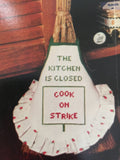 Ann Lee designs Quick Kitchen Stitchin' Leaflet 8 Vintage 1982 counted cross stitch pattern