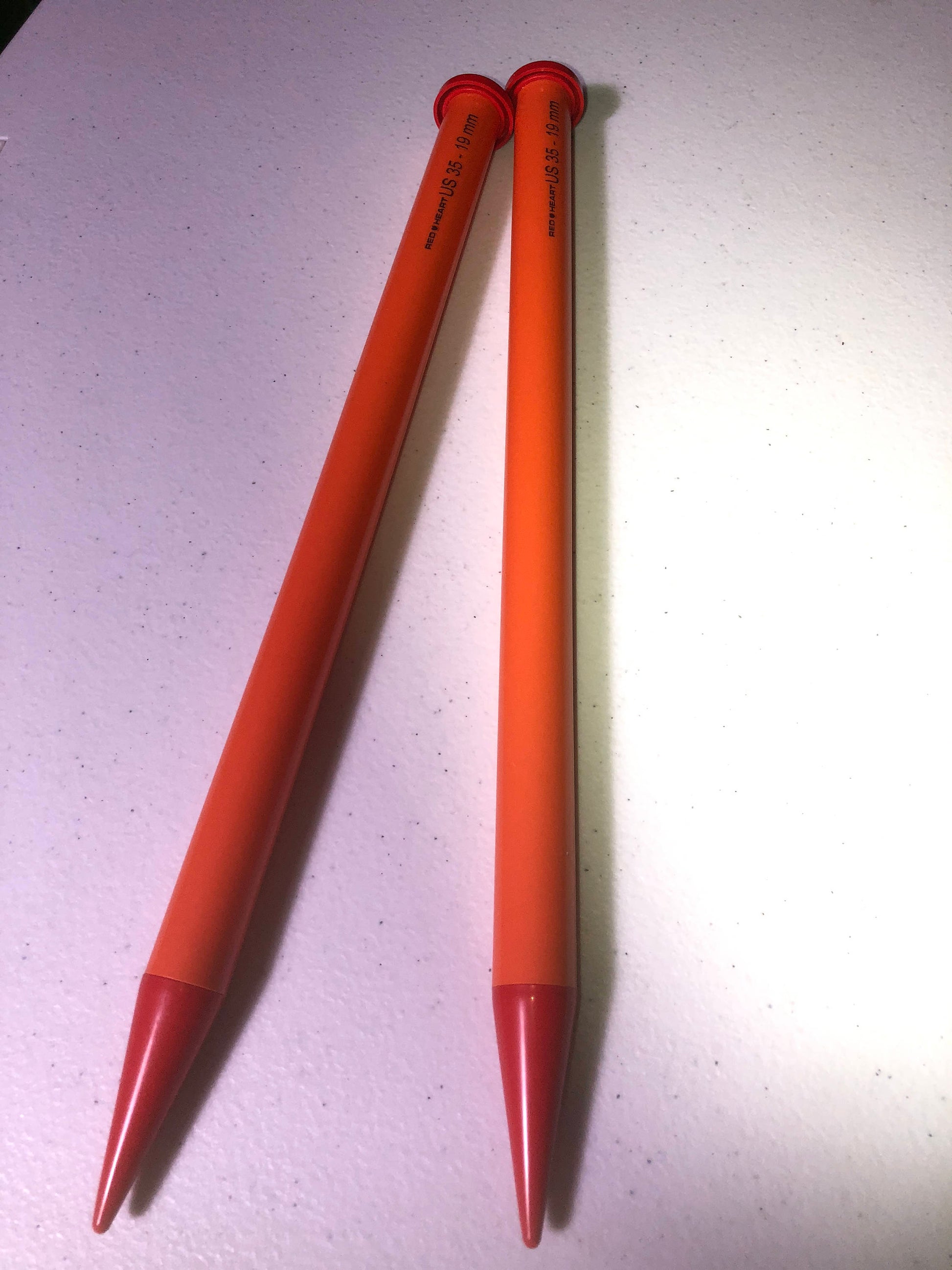 Pair of Red Heart Plastic Knitting Needles 19mm US 35