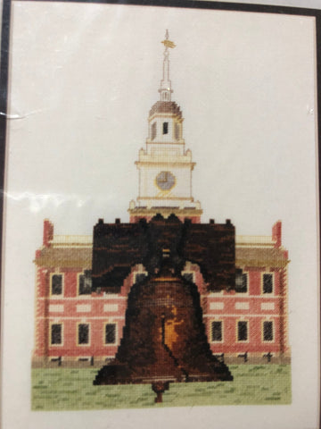 Covered Crossing Stitchery, Freedom, The Liberty Bell and Independence Hall, Vintage 1998, Counted Cross Stitch Design