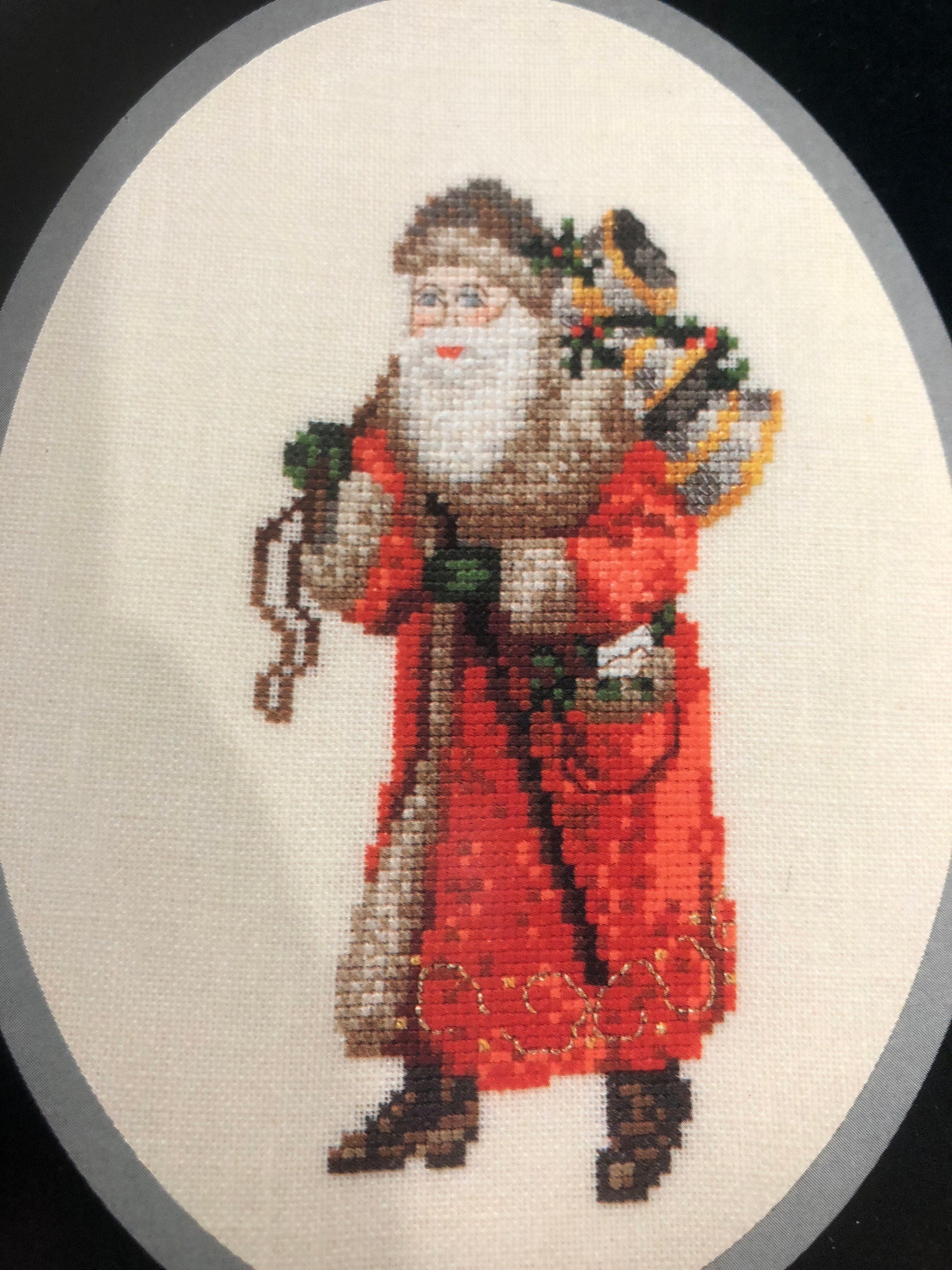 Sew Fine Presents, Silver Bells Santa, Olde Santas, Collection VII, German Series III, L-17, Counted Cross Stitch Patterns