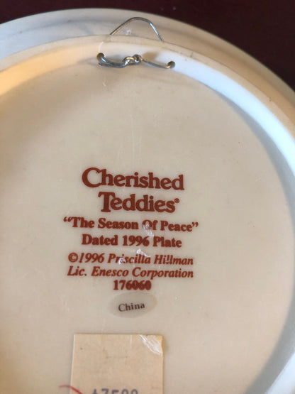 Cherished Teddies, The Season of Peace, Vintage 1996 Collector Plate