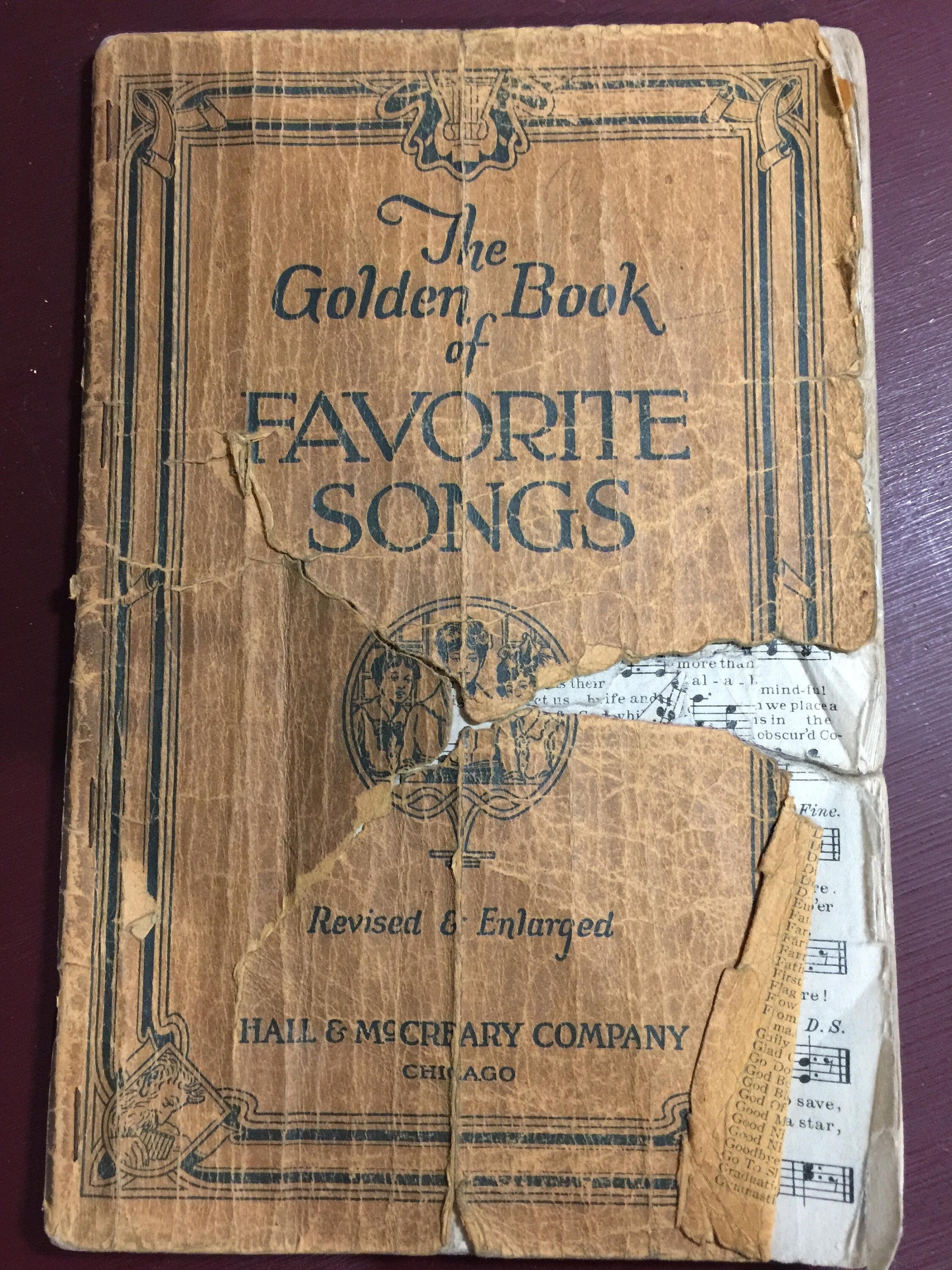 The Golden Book of Favorite Songs, Hail & McCreary Company Chicago, Sheet music, Vintage Collectible