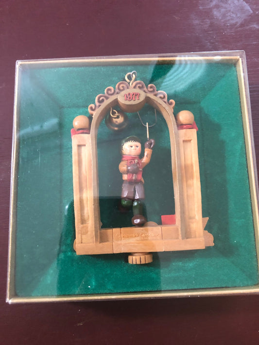 Hallmark, Bellringer Twirl About, Dated 1977, Keepsake Ornament, QX1922*  *Handcrafted Ornament