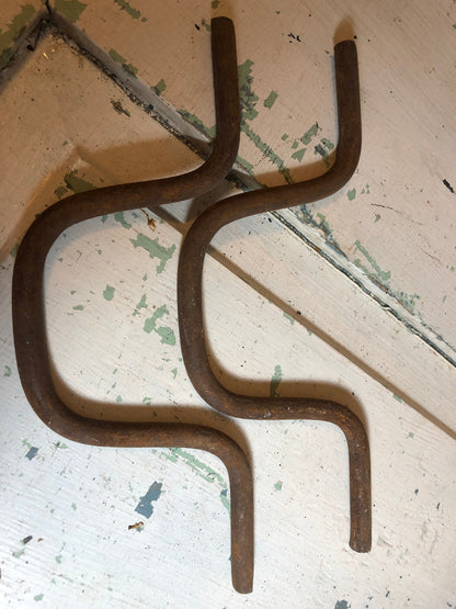 Pair of Vintage Bent Iron Brackets, Rustic Decor, Imagine what you can do with these