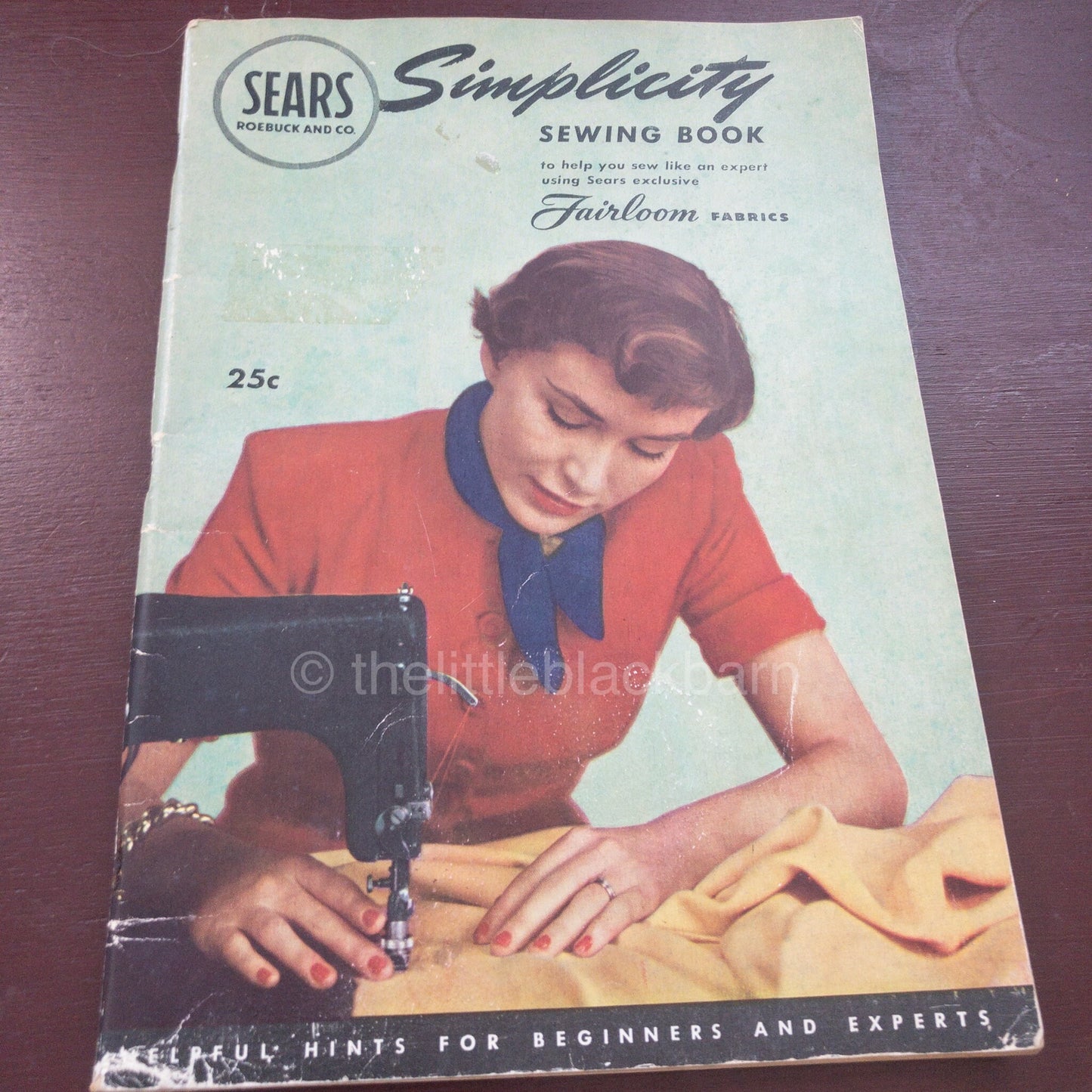 Set of 6 Vintage Sewing Books, This is a great set for those who love to sew*