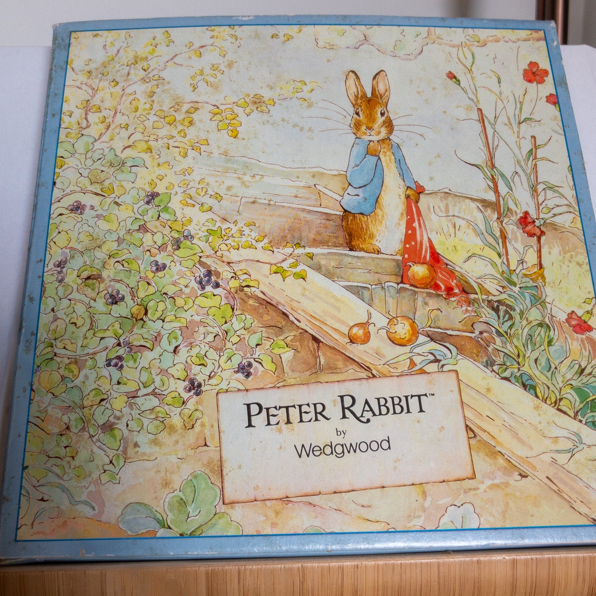 Peter Rabbit by Wedgwood, 1996 Calendar Collectible Plate