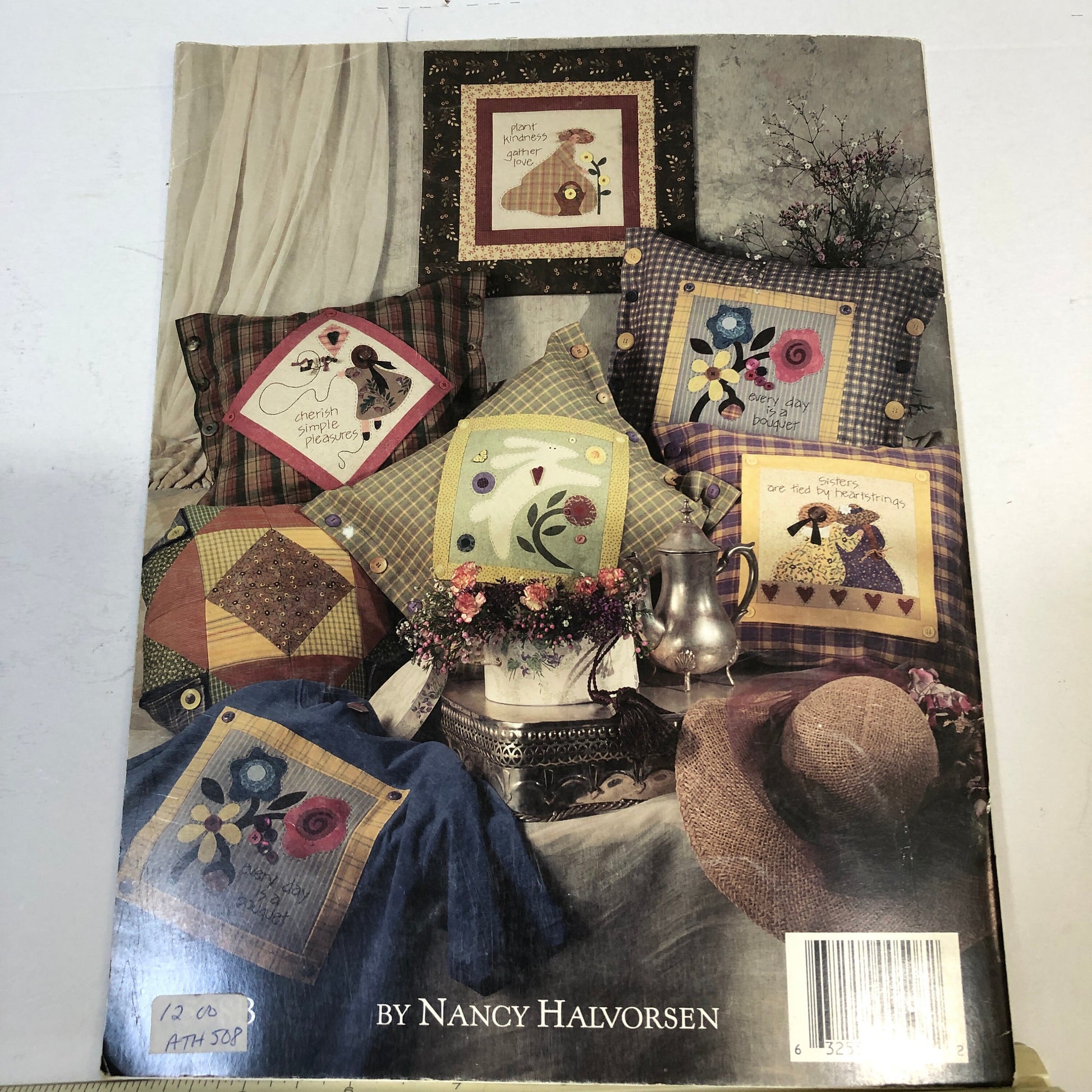 Art To Heart, Pillow Talk, Nancy Halvorsen, Vintage 1998, Applique/Quilting Design Booklet