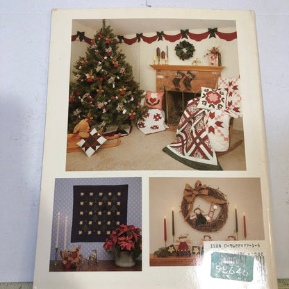 Leisure Arts, Deck the Halls, Vintage 1992, Quilting Booklet