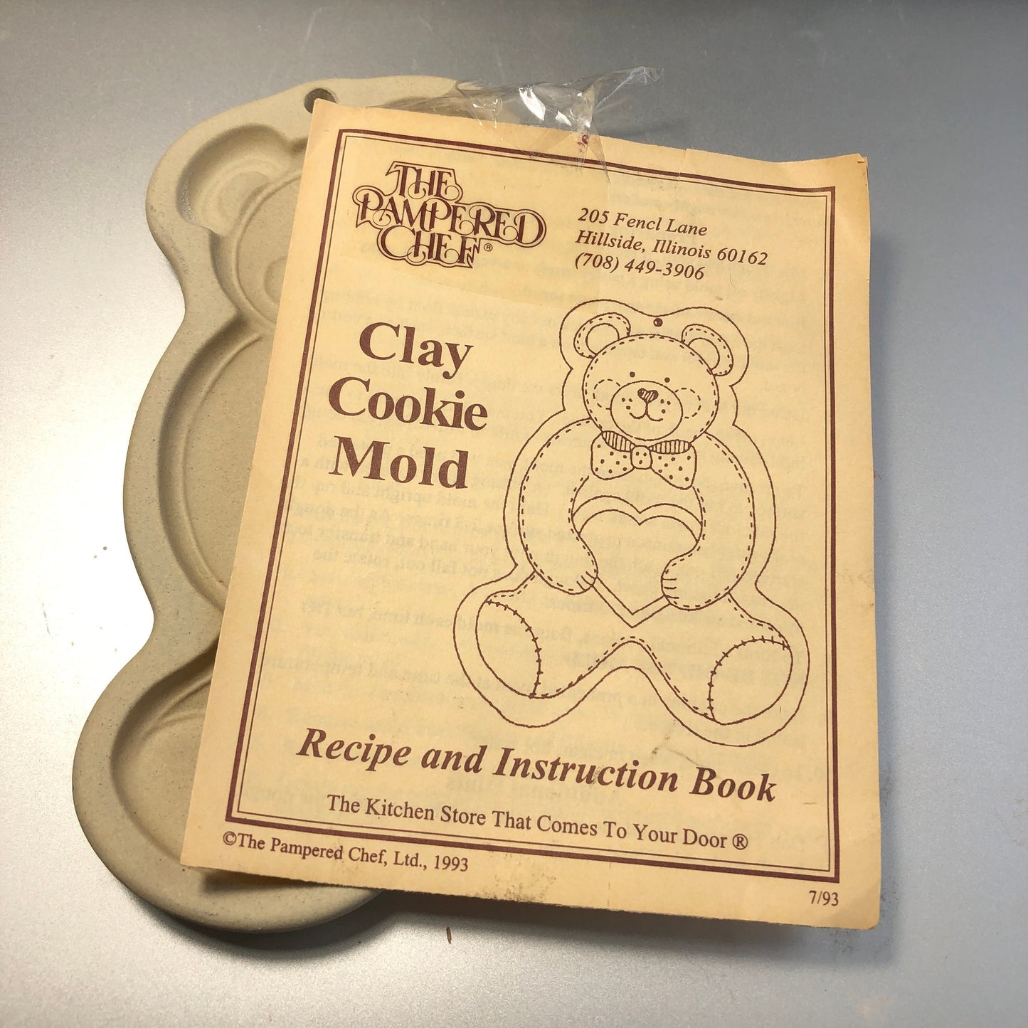 Pampered Chef, Teddy Bear, Clay Cookie Mold, Vintage 1991, Collectible