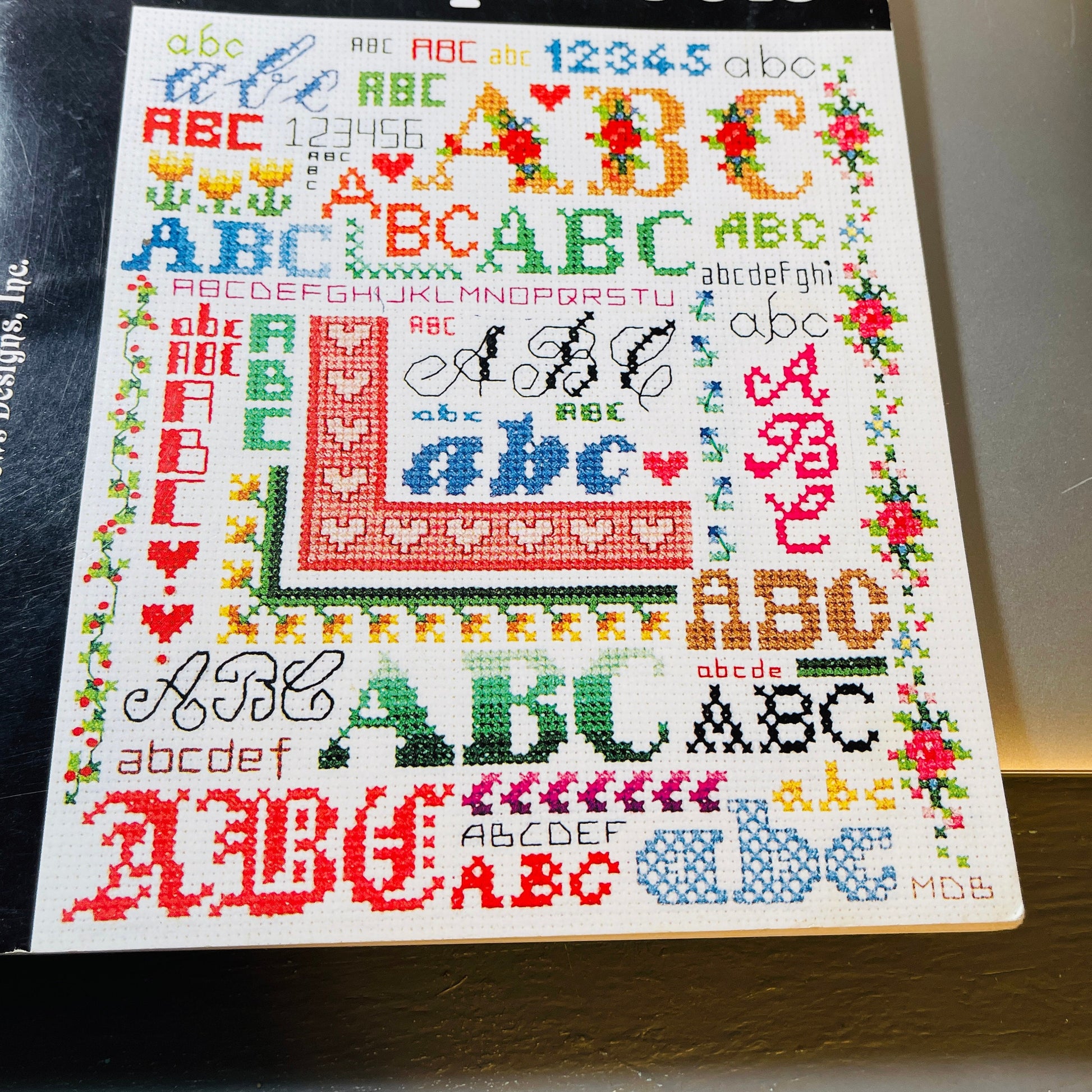 Jeanette Crews, Dale Burdette, 101 Alphabets, Vintage 1988, Counted Cross Stitch Chart