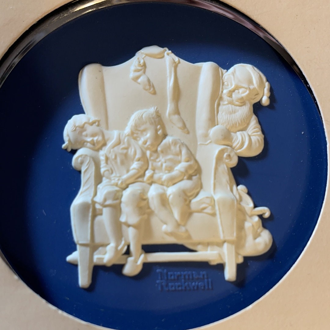 Hallmark, Norman Rockwell #5 - Caught Napping, Dated 1984, Cameo Ornament, QX341-1