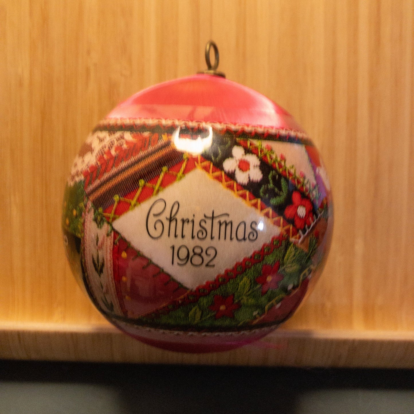 Hallmark, Grandmother, Dated 1982, Keepsake Ball Ornament, QX2003*