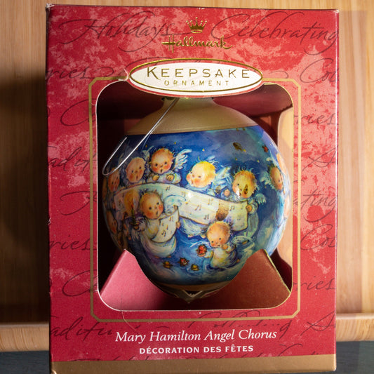 Hallmark, Mary Hamilton Angel Chorus, Dated 2001, Keepsake Ornament, QX2232