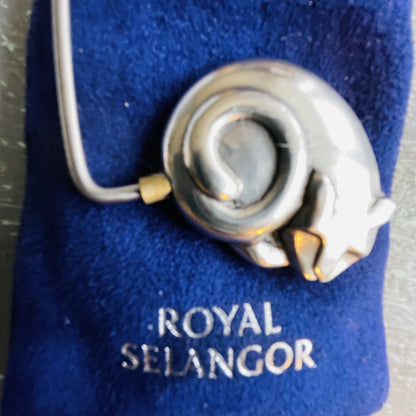 Royal Selangor, Pewter Curled Up Cat, Magnetic Handbag Hook