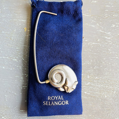 Royal Selangor, Pewter Curled Up Cat, Magnetic Handbag Hook