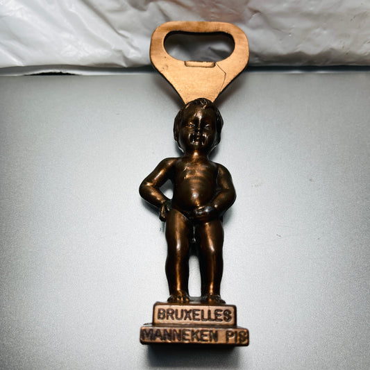 Bruxelles Manneken Pi, Brussels, Little Peeing Man, Statue of a Boy Peeing, Bottle Opener, 5 Inches Tall