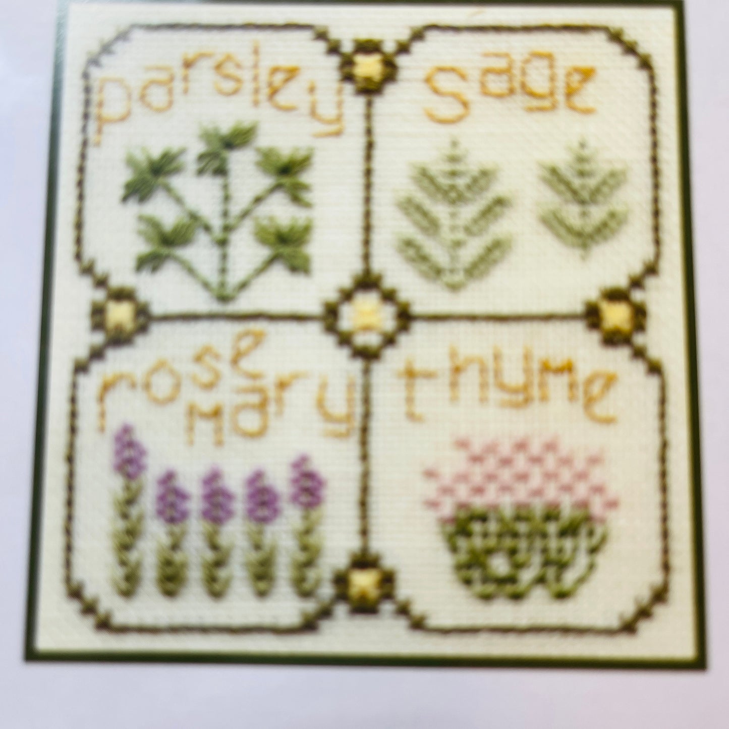 Elizabeth Designs, Herbs Design with 4 inch wooden hoop included Counted Cross Stitch Chart