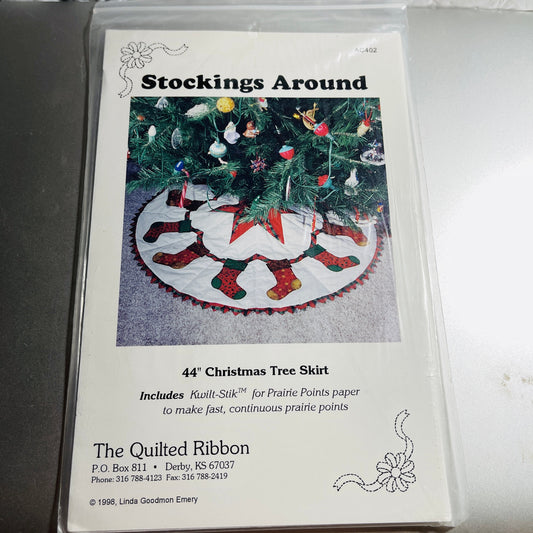 The Quilted Ribbon, Stockings Around, AC402, Vintage 1998,Tree Skirt, 44 inch, Quilting Design Pattern