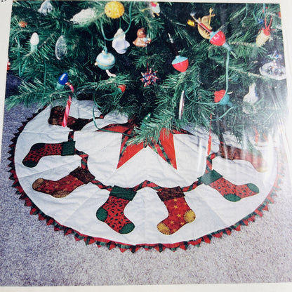 The Quilted Ribbon, Stockings Around, AC402, Vintage 1998,Tree Skirt, 44 inch, Quilting Design Pattern