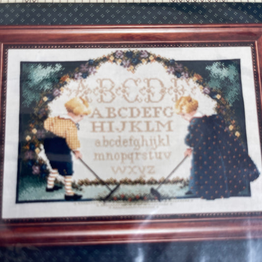 Butternut Road, Childrens Garden, Maryrilym Levitt-Imblum, Vintage 1992, Counted Cross Stitch Chart*